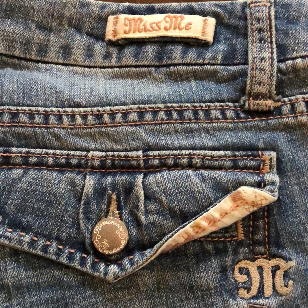 Women’s Miss Me wide leg size 27 jeans